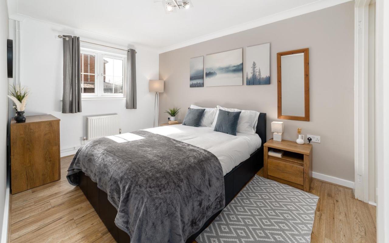 Charming 2Br Ground Floor Flat In Sholing, 11 Mins From City Centre - Recently Set Up With Love Southampton Bagian luar foto