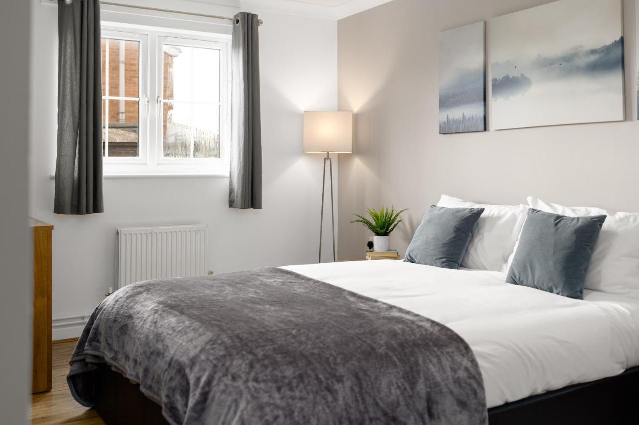 Charming 2Br Ground Floor Flat In Sholing, 11 Mins From City Centre - Recently Set Up With Love Southampton Bagian luar foto